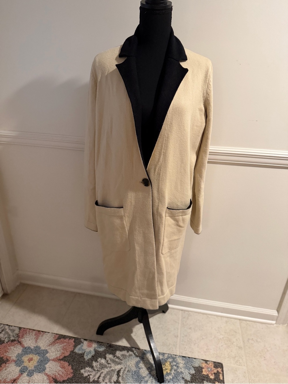 ANN TAYLOR